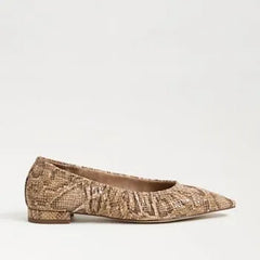 Essex Pointed Toe Ballet Flat