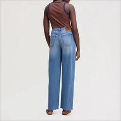 Studded Wideleg Jean