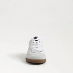 Kallen Sneaker