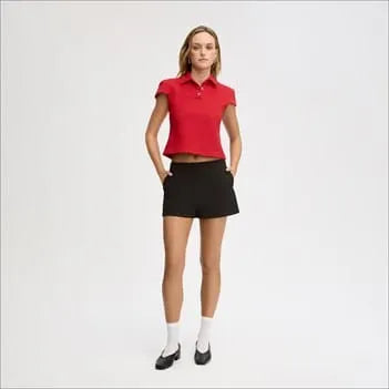 Front Seam Short