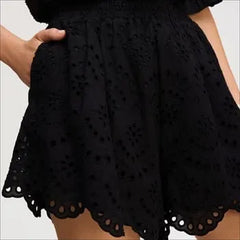 Eyelet Short