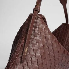 Petty Shoulder bag