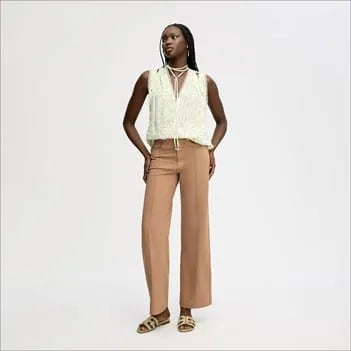 Pintuck Trouser