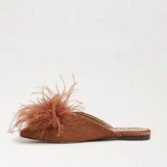 Khai Feather Mule
