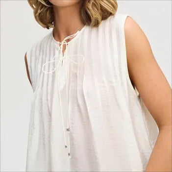 Sleeveless Tuck Tank