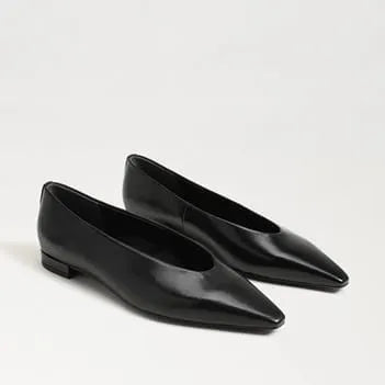 Emory Pointed Toe Ballet Flat